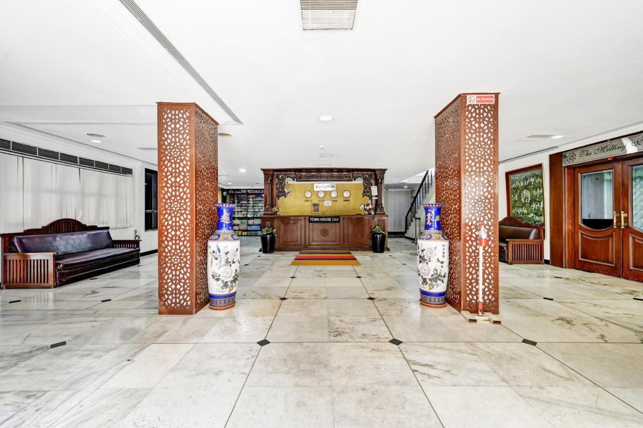 Super Townhouse Oak Hotel Belsons Taj Mahal 세쿤데라바드 외부 사진
