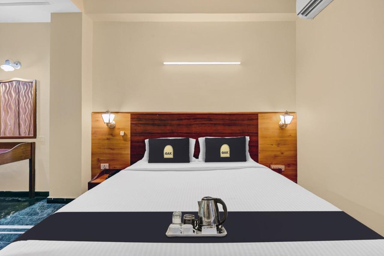 Super Townhouse Oak Hotel Belsons Taj Mahal 세쿤데라바드 외부 사진